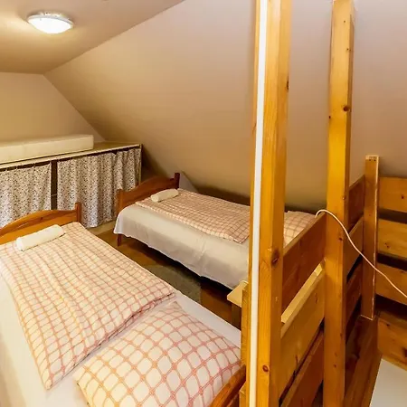 Csillagtura Panzio Couette-café