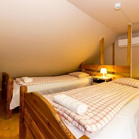 Csillagtura Panzio Couette-café Eger