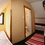 Csillagtura Panzio 3* Erlau