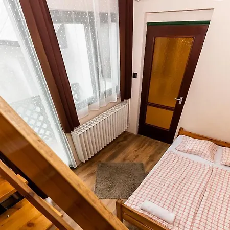 Csillagtura Panzio 3* Eğri