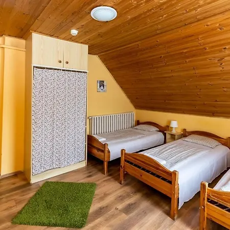 Csillagtúra Panzió Bed and breakfast 3*