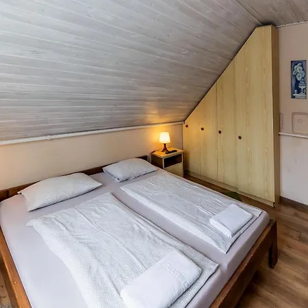 Csillagtúra Panzió Bed and breakfast 3*
