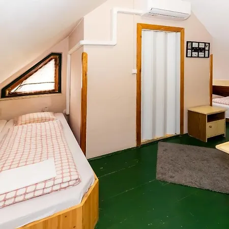 Bed and breakfast Csillagtúra Panzió 3*