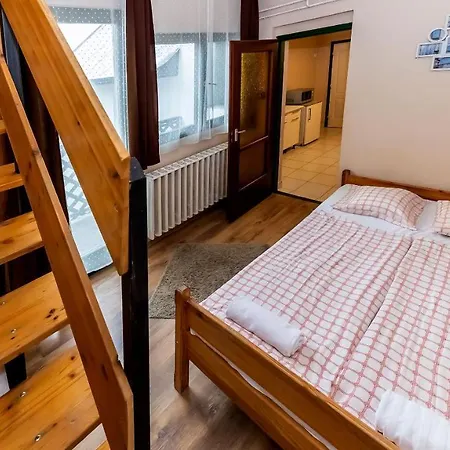 Bed and breakfast Csillagtúra Panzió Eger
